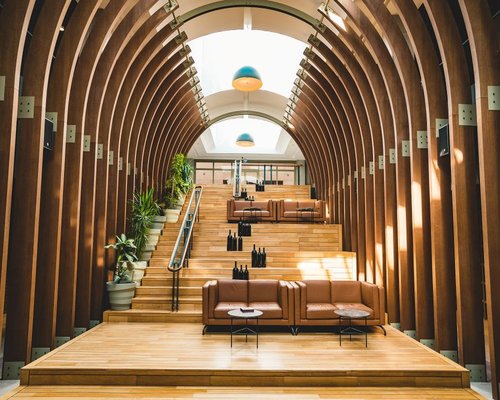 Melbourne atrium hotel stay with gaming lounge access
